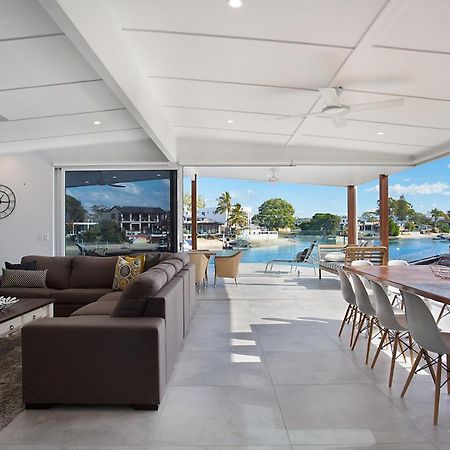 Incredible Value - Perfect For Large Families Villa Gold Coast Ngoại thất bức ảnh