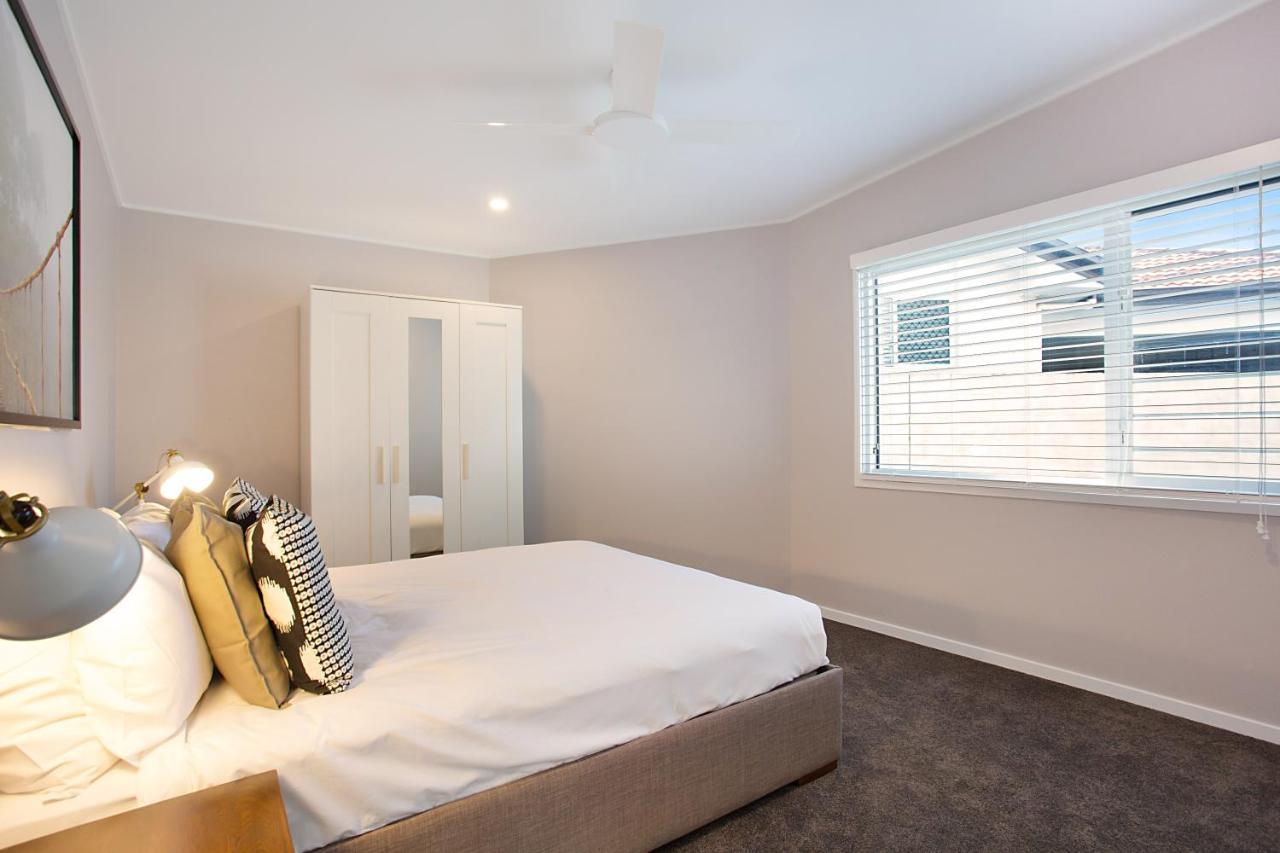 Incredible Value - Perfect For Large Families Villa Gold Coast Ngoại thất bức ảnh